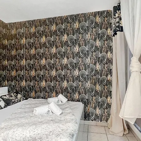 Homey Wild - Proche Gare Et Tram - Proche Centre - Balcon Prive - Parking Prive - Wifi Gratuit Apartment *